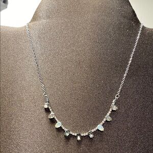 Elegant NWOT Silver Tone Necklace with Crystal Accents!